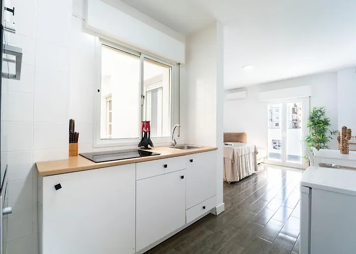 Numero Uno Apartment